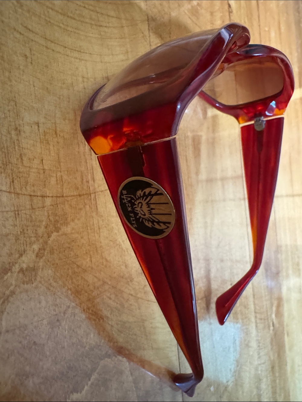 Fly Girls Sunglasses in Deep Red with White Case - Picture 3 of 5